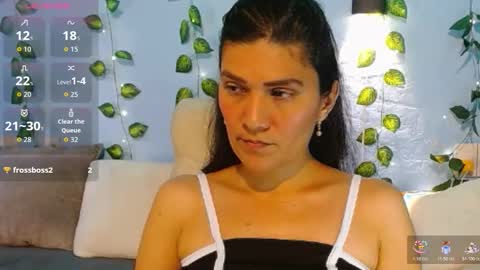 Snapshot of venus_swet chatting on 10/26/25, 01:55 Catalina online show from 10/26/25, 01:55