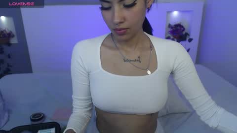 Snapshot of venusevans1 chatting on 01/23/25, 08:35 Venus Evans online show from 01/23/25, 08:35