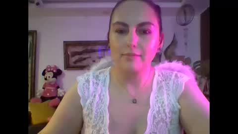 Snapshot of venusina07 chatting on 10/10/25, 06:01 VENUSINA07 online show from 10/10/25, 06:01