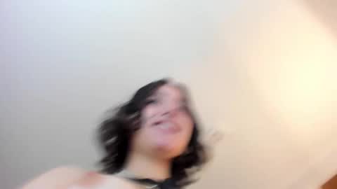 Snapshot of venuss09_s chatting on 10/11/25, 01:09 venuss online show from 10/11/25, 01:09