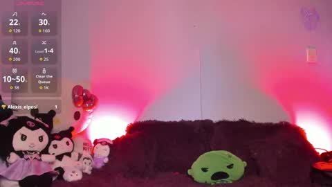 Snapshot of venussdark chatting on 04/18/26, 10:32 Venus Dark online show from 04/18/26, 10:32
