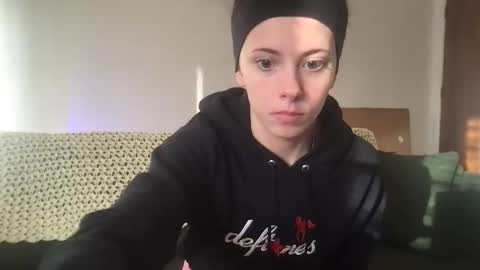 venustheflytrap online show from 11/14/25, 09:24