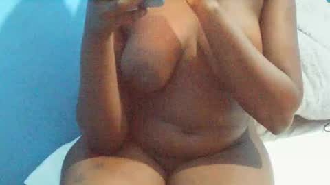 vera_bliss21 online show from 06/03/26, 06:46