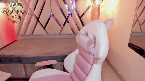 Domelipa  online show from 02/14/25, 02:44