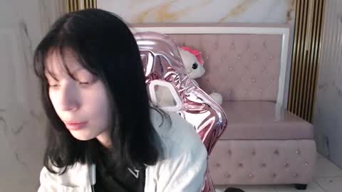 Verana  online show from 11/17/25, 08:03