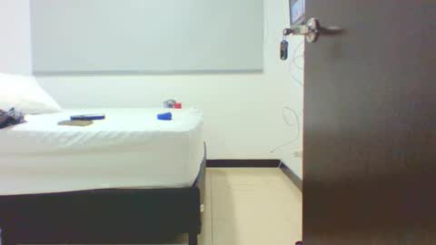 Snapshot of vergagolosa22 chatting on 01/18/26, 06:17 vergagolosa22 online show from 01/18/26, 06:17