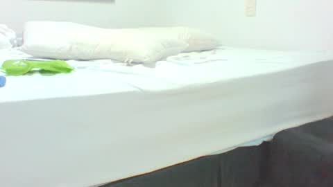 Snapshot of vergagolosa22 chatting on 02/22/26, 11:20 vergagolosa22 online show from 02/22/26, 11:20