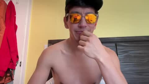 Snapshot of vergasjuan chatting on 03/21/26, 04:54 Juan Vergas online show from 03/21/26, 04:54