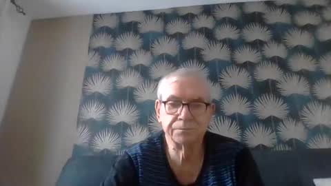 Snapshot of vergne50 chatting on 05/10/26, 05:34 vergne50 online show from 05/10/26, 05:34