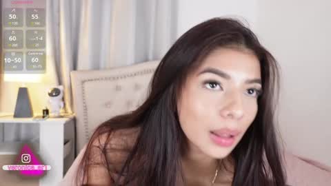 Snapshot of vero_cam chatting on 12/31/24, 03:55 vero_cam online show from 12/31/24, 03:55