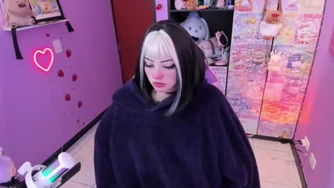     online show from 09/17/25, 11:39