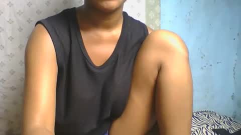 Snapshot of verolla31 chatting on 09/25/25, 06:55 verolla31 online show from 09/25/25, 06:55