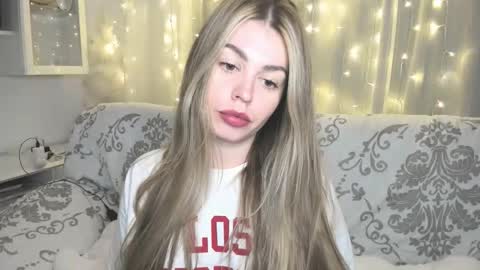 Snapshot of veronarolls chatting on 01/17/26, 06:55 Lolitalolz online show from 01/17/26, 06:55