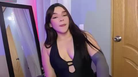 veronica_118 online show from 06/14/26, 04:47