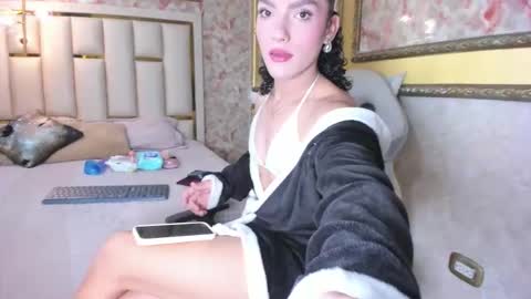 Snapshot of veronica_cutte chatting on 03/20/26, 12:10 Veronica online show from 03/20/26, 12:10