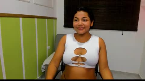 VERONICA online show from 11/03/25, 03:13