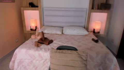 Snapshot of veronica_garciaa chatting on 09/24/25, 11:46 Johovanna online show from 09/24/25, 11:46