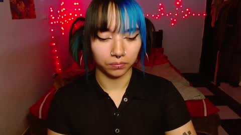 Veronica online show from 11/07/25, 06:46