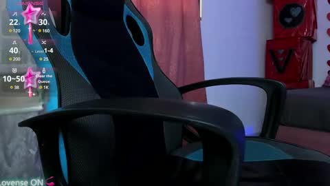 Veronica online show from 02/15/25, 12:22