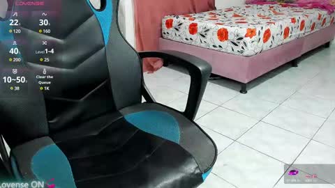 Veronica online show from 02/22/25, 12:19