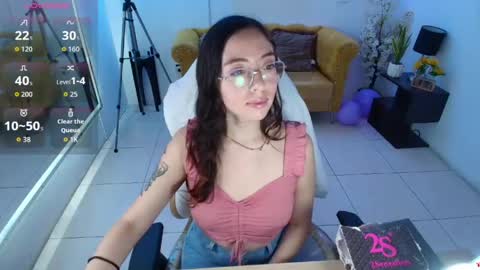 veronica online show from 05/06/26, 07:41