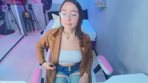 veronica online show from 06/20/26, 07:05