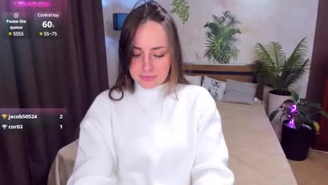 Snapshot of veronicafreman chatting on 01/28/25, 06:49 Veronica online show from 01/28/25, 06:49