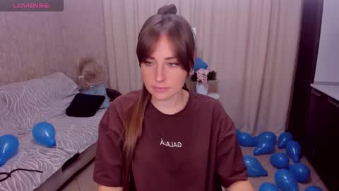 Snapshot of veronicafreman chatting on 09/16/25, 05:19 Veronica online show from 09/16/25, 05:19