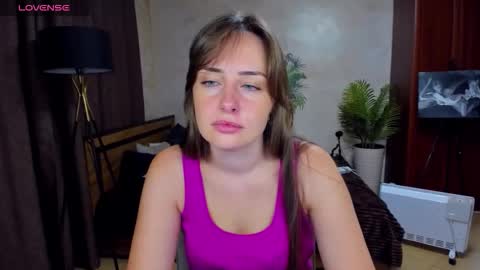 Snapshot of veronicafreman chatting on 10/01/25, 04:29 Veronica online show from 10/01/25, 04:29