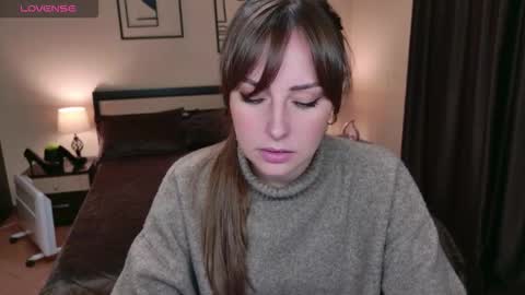 Snapshot of veronicafreman chatting on 10/12/25, 05:39 Veronica online show from 10/12/25, 05:39