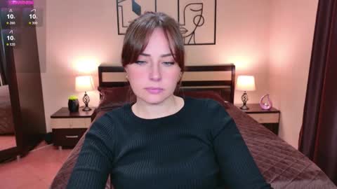 Snapshot of veronicafreman chatting on 11/09/25, 04:44 Veronica online show from 11/09/25, 04:44