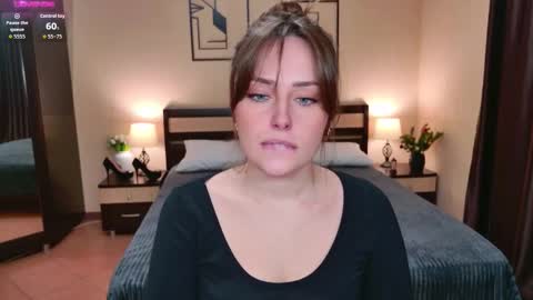 Snapshot of veronicafreman chatting on 01/06/26, 09:35 Veronica online show from 01/06/26, 09:35