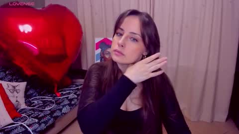 Snapshot of veronicafreman chatting on 02/17/26, 05:37 Veronica online show from 02/17/26, 05:37