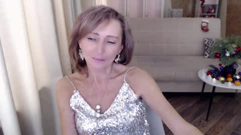 Snapshot of veronicagilbert chatting on 01/03/25, 08:43 Helen online show from 01/03/25, 08:43