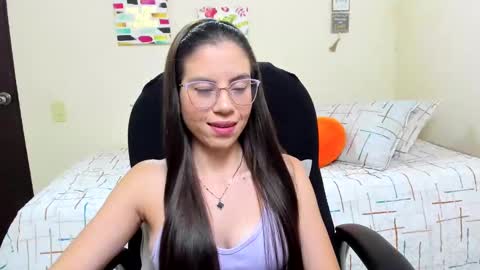 Snapshot of veronicamiller22 chatting on 09/16/25, 01:50 Veronica Miller online show from 09/16/25, 01:50