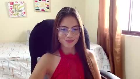 Snapshot of veronicamiller22 chatting on 10/02/25, 07:21 Veronica Miller online show from 10/02/25, 07:21