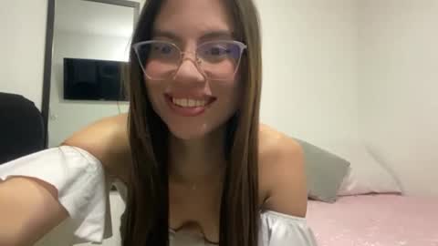 Snapshot of veronicamiller22 chatting on 02/28/26, 10:55 Veronica Miller online show from 02/28/26, 10:55