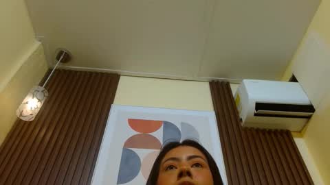 Veronica Robles online show from 11/09/25, 05:33