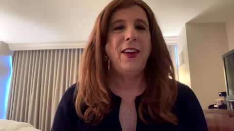 Snapshot of veronicasw chatting on 10/08/25, 09:34 Veronica online show from 10/08/25, 09:34