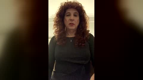 Snapshot of veronicasw chatting on 12/18/25, 03:23 Veronica online show from 12/18/25, 03:23