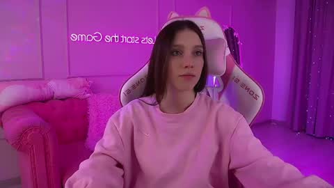 Veronica online show from 05/01/26, 07:18
