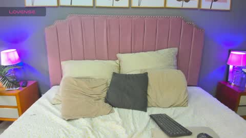 Veronica  online show from 01/09/25, 07:40