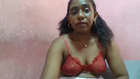 verronique1511 online show from 02/14/25, 10:28