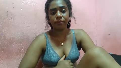 verronique1511 online show from 02/18/25, 05:09