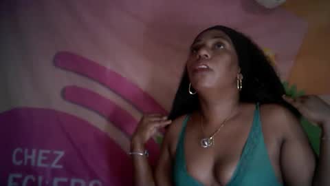 verronique1511 online show from 09/10/25, 07:30