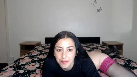 Snapshot of verryhotstella chatting on 06/03/26, 03:31 verryhotstella online show from 06/03/26, 03:31