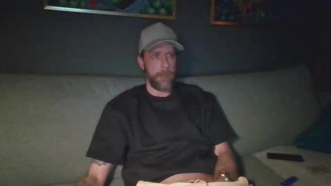 Snapshot of versatilexswede chatting on 12/16/25, 02:16 John online show from 12/16/25, 02:16