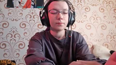 Snapshot of versieskains chatting on 03/26/26, 09:48 versieskains online show from 03/26/26, 09:48