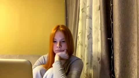 Lina online show from 05/19/26, 02:56