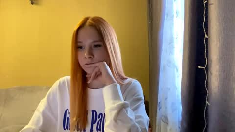 Lina online show from 05/25/26, 11:38